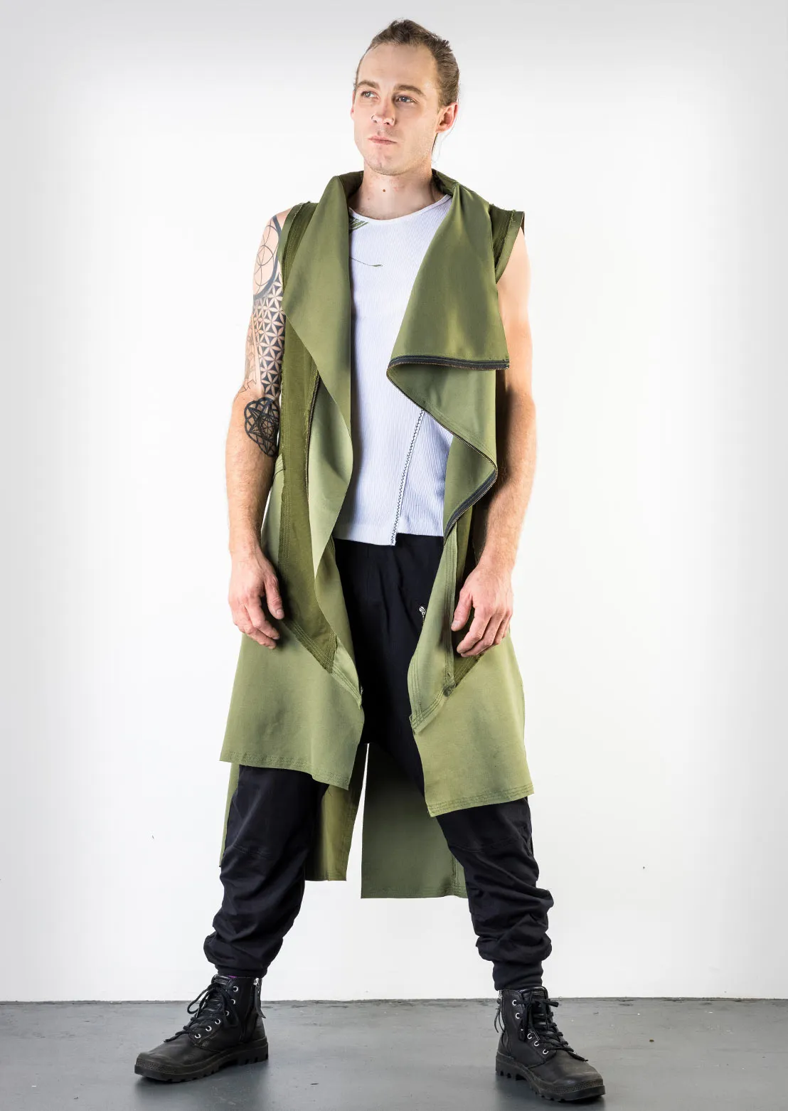 Matrix vest