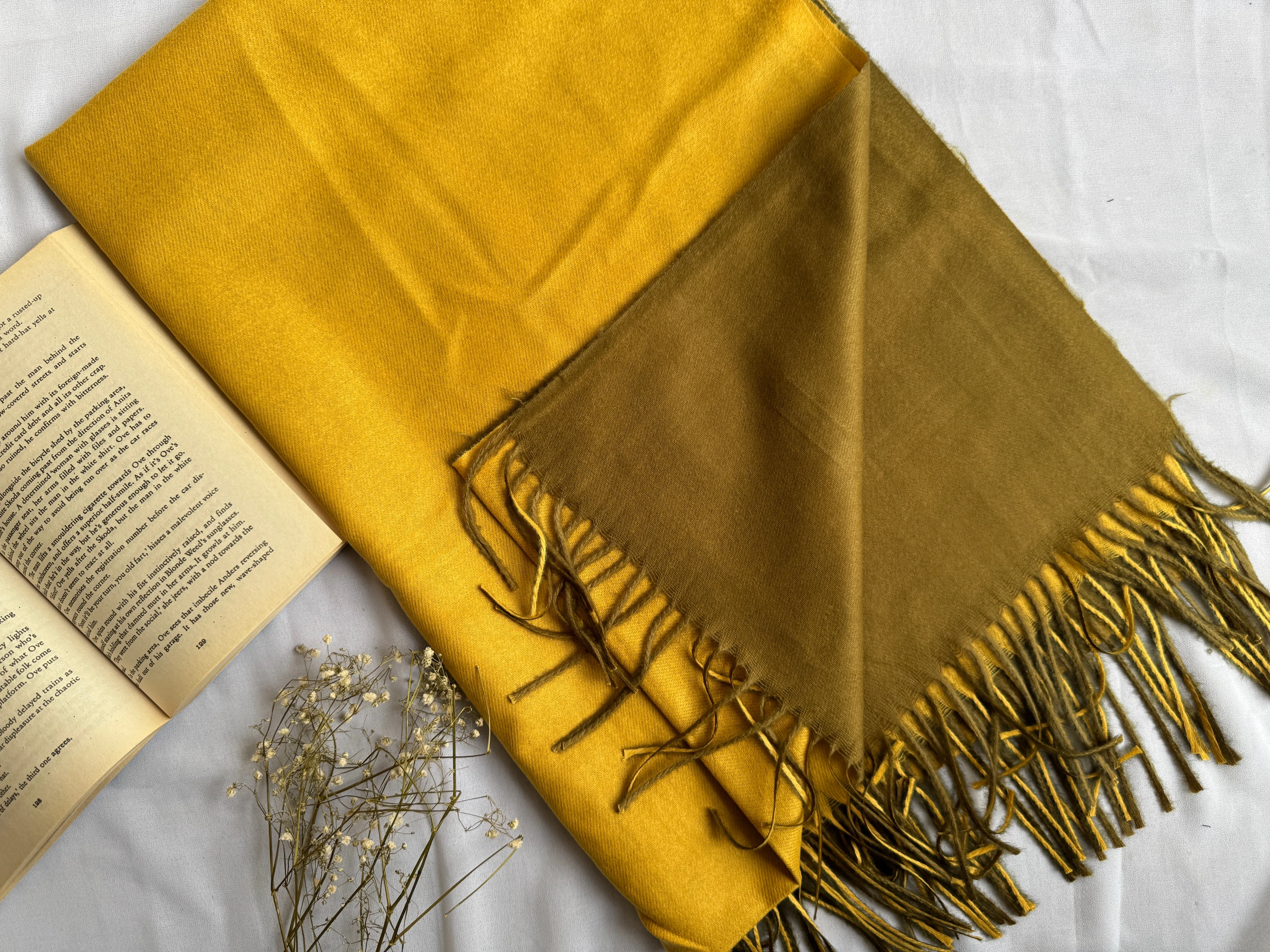 Reversible Woollen Pashmina- Mustard Olive
