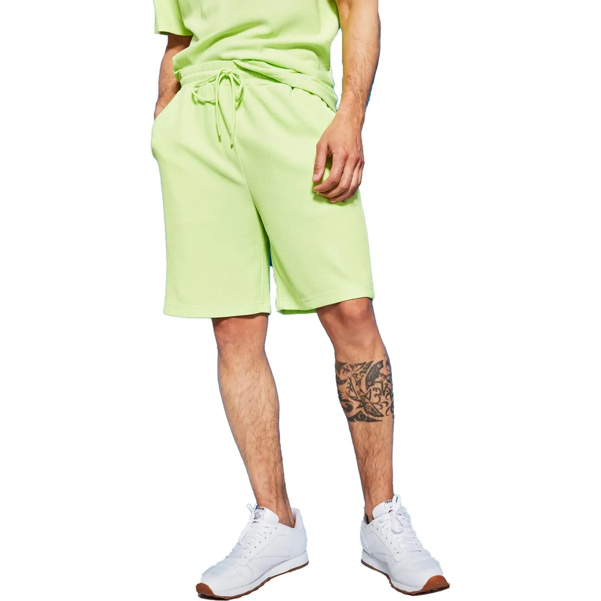 Royalty By Maluma Mens Relaxed Fit Textured Casual Shorts
